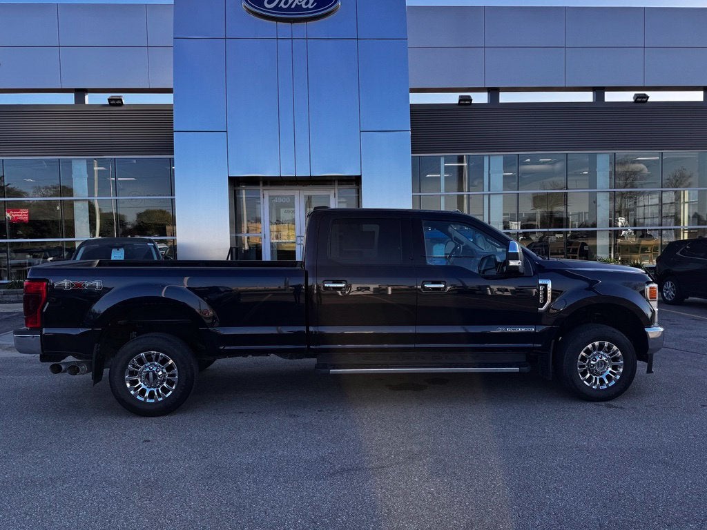 2022 Ford F-250SD XLT w/Heated Seats + Spray Liner