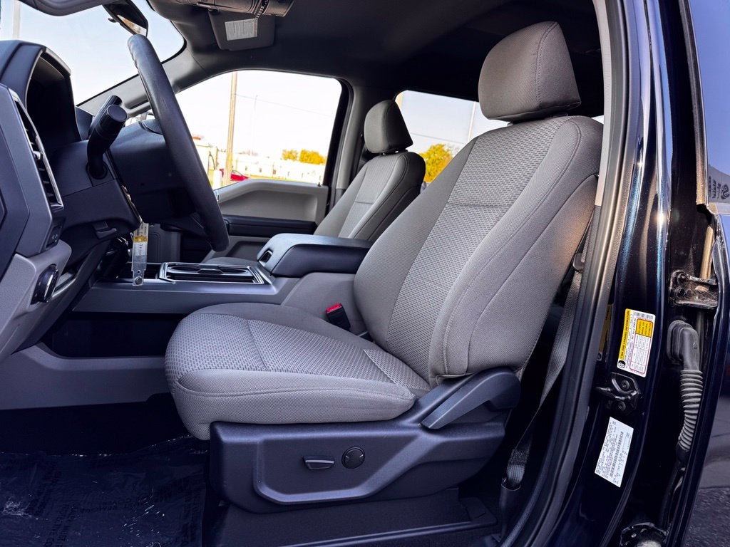 2022 Ford F-250SD XLT w/Heated Seats + Spray Liner