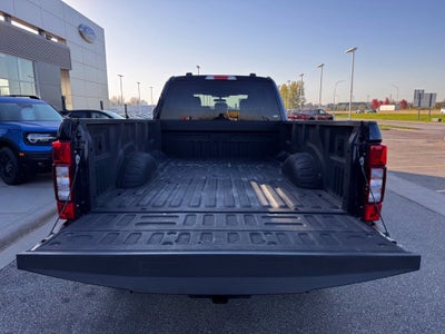 2022 Ford F-250SD XLT w/Heated Seats + Spray Liner