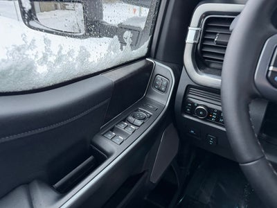 2026 Ford F-350SD Lariat w/ Twin Panel Moonroof + 2kw Pro Power Onboard