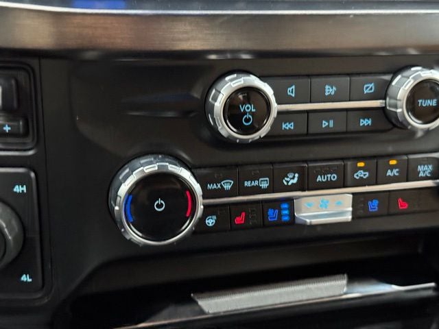 2023 Ford F-350SD Lariat