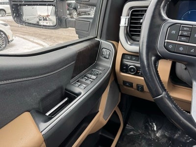 2023 Ford F-350SD Lariat w/ Twin Panel Moonroof + 360 Camera