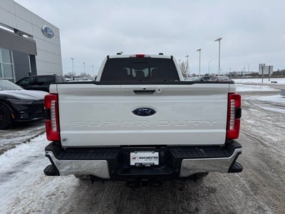 2023 Ford F-350SD Lariat w/ Twin Panel Moonroof + 360 Camera