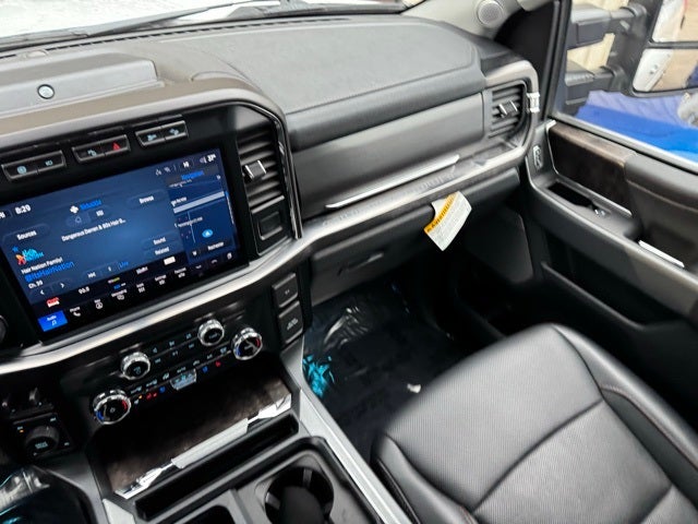 2024 Ford F-350SD Lariat Special w/ Head's Up Display + 360 Camera