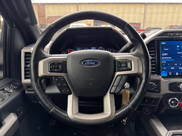 2022 Ford F-350SD Lariat Special w/ Twin Panel Moonroof + 360 Camera