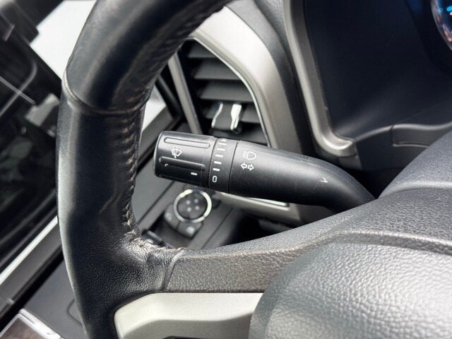 2022 Ford F-350SD Lariat Special w/ Twin Panel Moonroof + 360 Camera