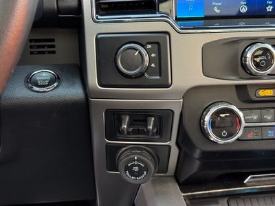 2022 Ford F-350SD Lariat