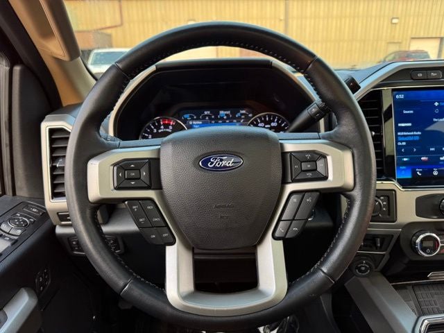 2022 Ford F-350SD Lariat