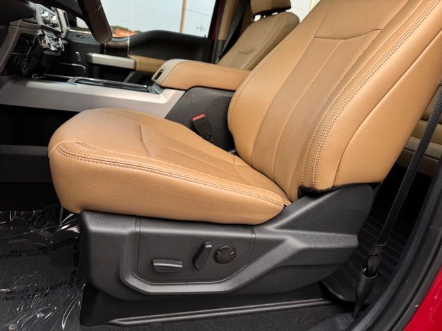 2022 Ford F-350SD Lariat