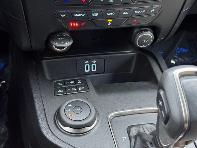 2019 Ford Ranger Lariat w/ Navigation + Trailer Tow Package