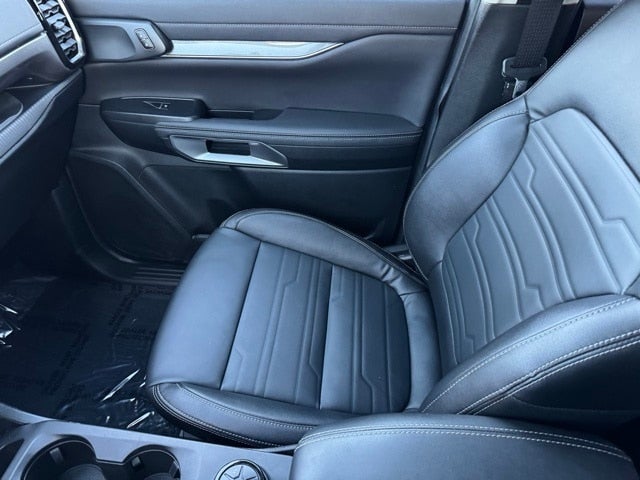 2024 Ford Ranger Lariat w/ Heated Steering Wheel + Tow Package