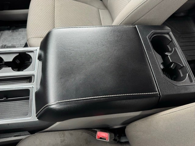 2019 Ford F-150 XLT w/ Navigation + Max Tow Package