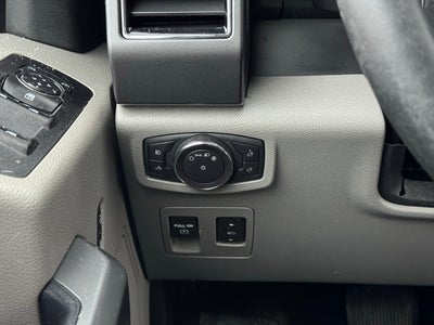 2019 Ford F-150 XLT w/ Navigation + Max Tow Package