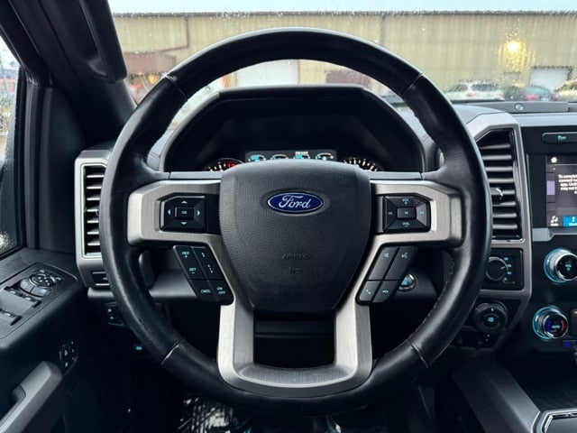 2019 Ford F-150 Platinum w/ Twin Panel Moonroof + Massaging Seats