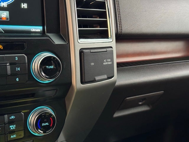 2015 Ford F-150 King Ranch w/ Twin Panel Moonroof + Heated Steering Wheel