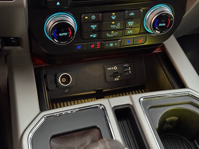 2015 Ford F-150 King Ranch w/ Twin Panel Moonroof + Heated Steering Wheel