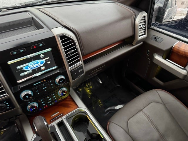 2015 Ford F-150 King Ranch w/ Twin Panel Moonroof + Heated Steering Wheel