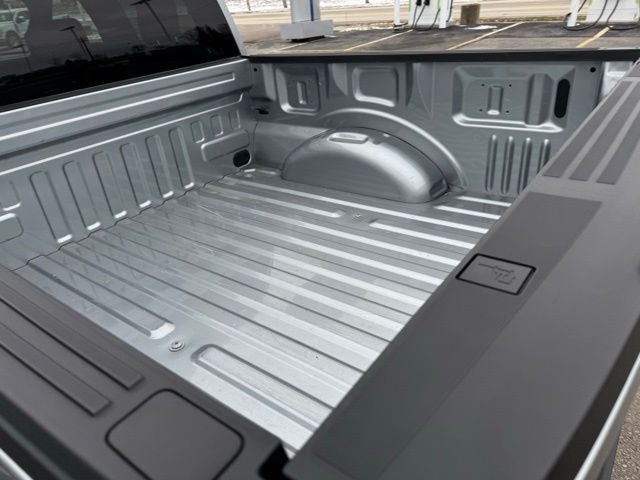 2023 Ford F-150 XLT w/ Intelligent Access + Trailer Tow Package