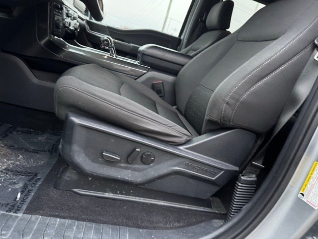 2023 Ford F-150 XLT w/ Intelligent Access + Trailer Tow Package