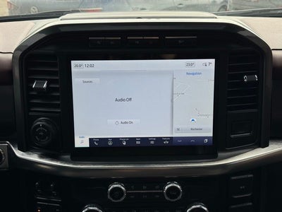 2023 Ford F-150 Lariat w/ Twin Panel Moonroof + Heated Steering Wheel