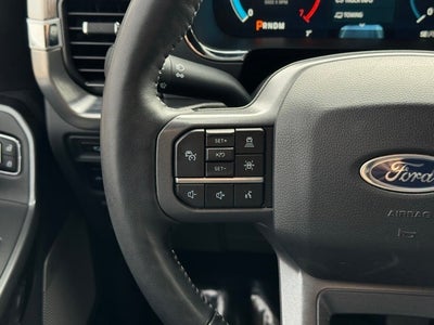 2023 Ford F-150 Lariat w/ Twin Panel Moonroof + Heated Steering Wheel
