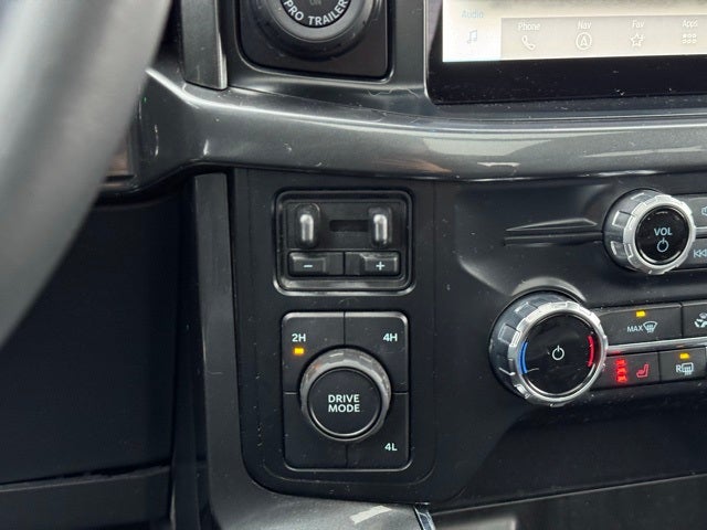 2023 Ford F-150 XLT w/ Twin Panel Moonroof + 360 Camera