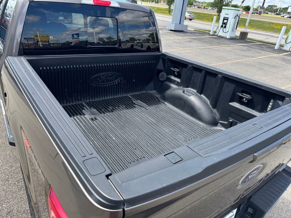 2021 Ford F-150 Lariat w/ Tow Package & Tailgate Step