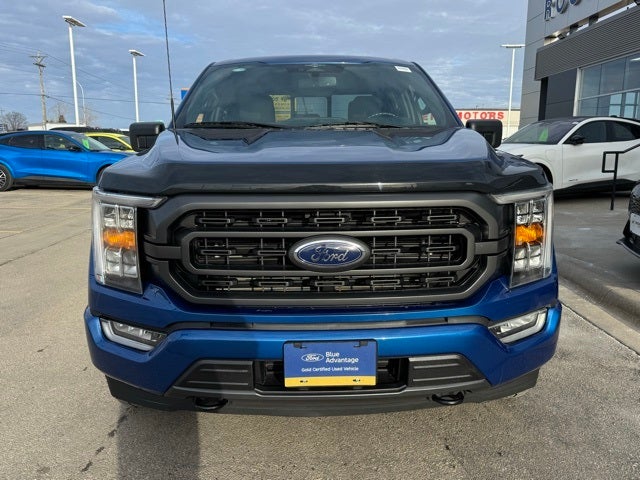 2023 Ford F-150 XLT w/ Intelligent Access + Power Sliding Rear Window