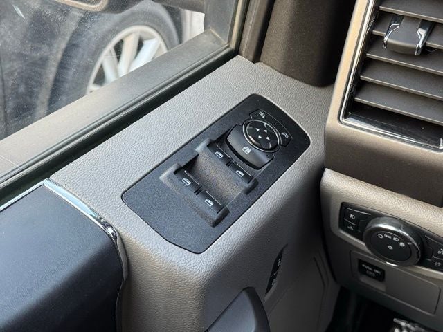 2020 Ford F-150 XLT 157" Wheelbase