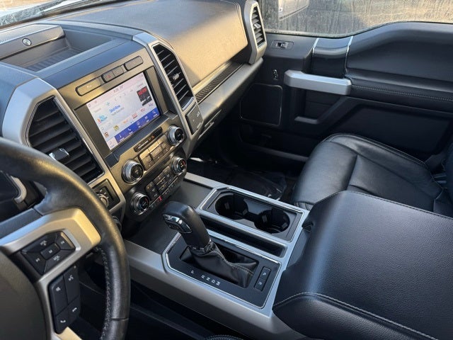 2019 Ford F-150 Lariat w/ Heated Steering Wheel + 157" Wheelbase / 6.5' B