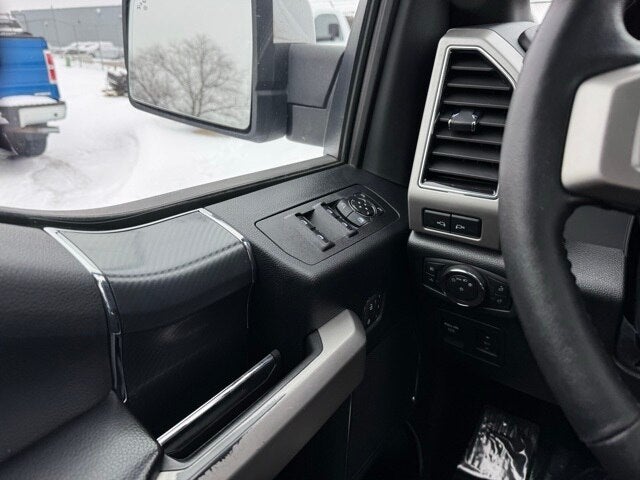 2019 Ford F-150 Lariat w/ Heated Steering Wheel + 157" Wheelbase / 6.5' B