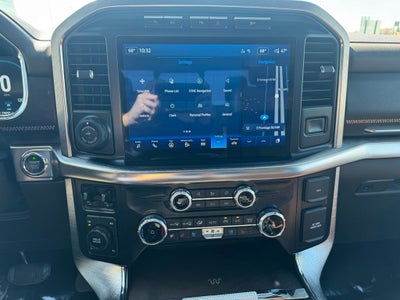 2023 Ford F-150 King Ranch w/ Twin Panel Moonroof + Heated Steering Wheel