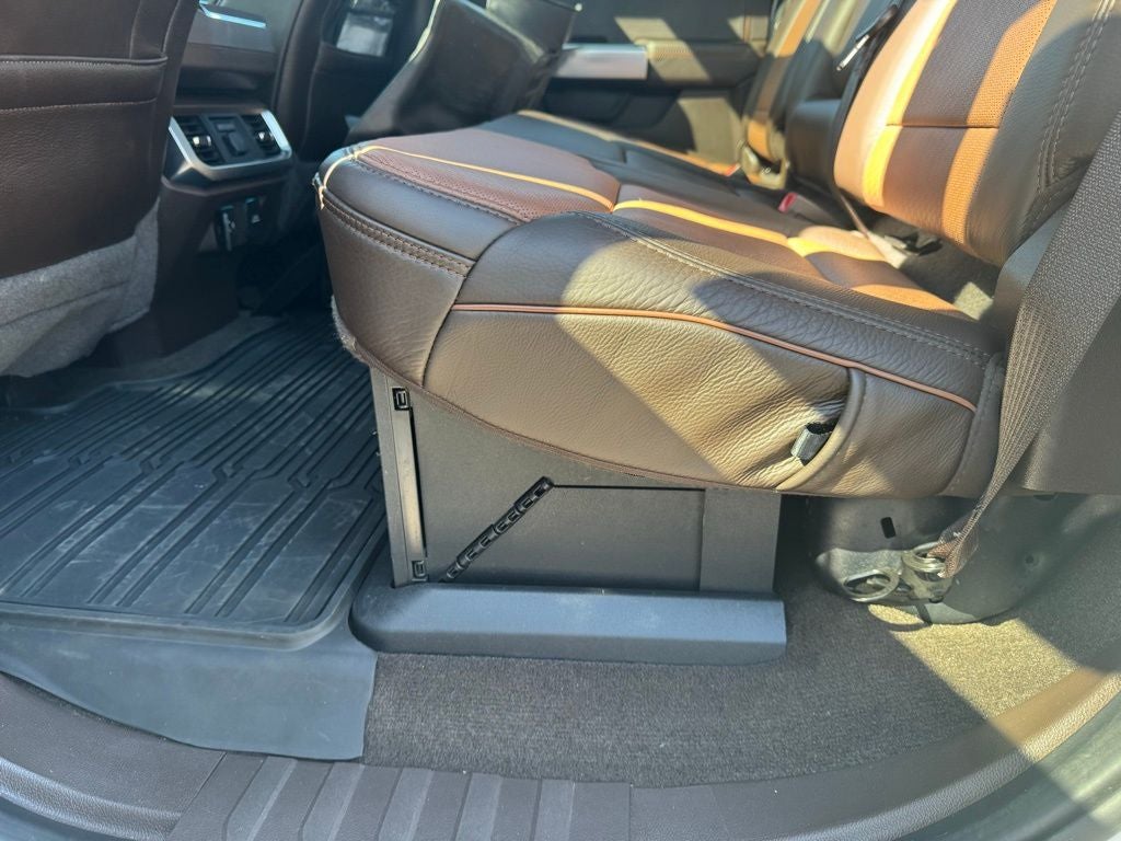 2023 Ford F-150 King Ranch w/ Twin Panel Moonroof + Heated Steering Wheel