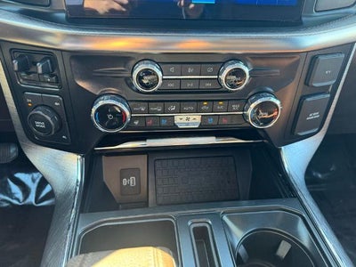 2023 Ford F-150 King Ranch w/ Twin Panel Moonroof + Heated Steering Wheel