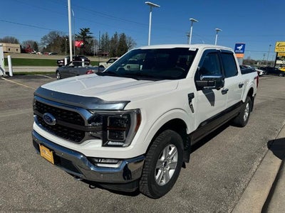 2023 Ford F-150 King Ranch w/ Twin Panel Moonroof + Heated Steering Wheel