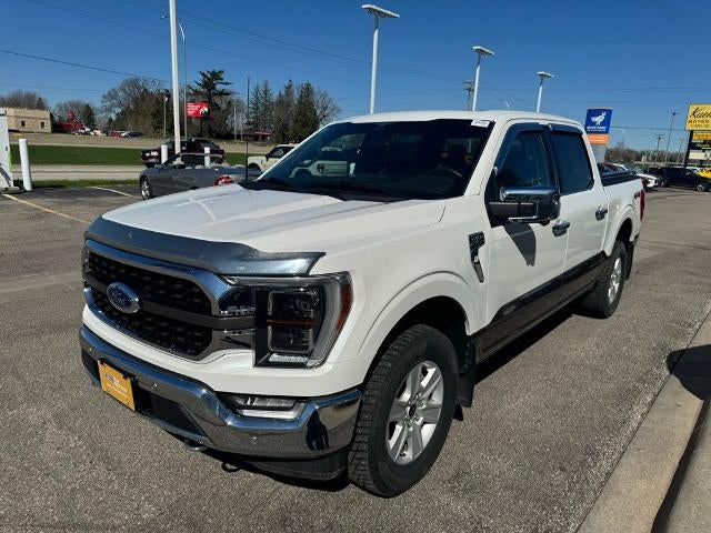 2023 Ford F-150 King Ranch w/ Twin Panel Moonroof + Heated Steering Wheel