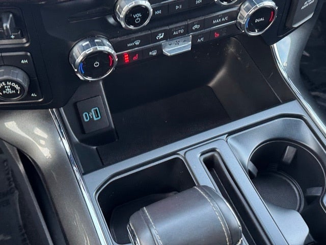 2022 Ford F-150 XLT w/ 360 Camera + 157" Wheelbase / 6.5' Box