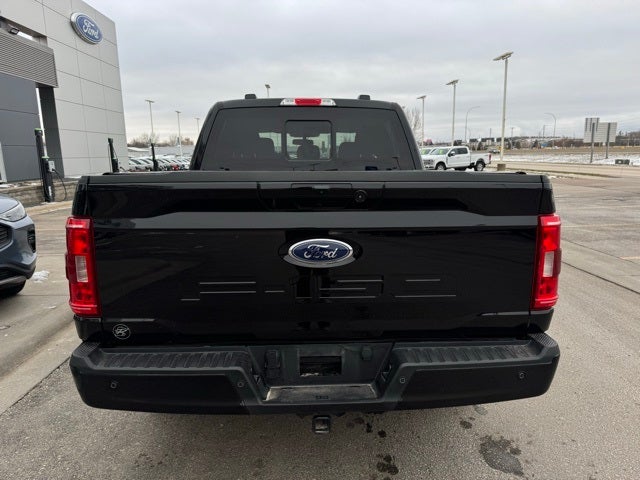 2022 Ford F-150 XLT w/ Power Slide Rear Window + Trailer Tow Package