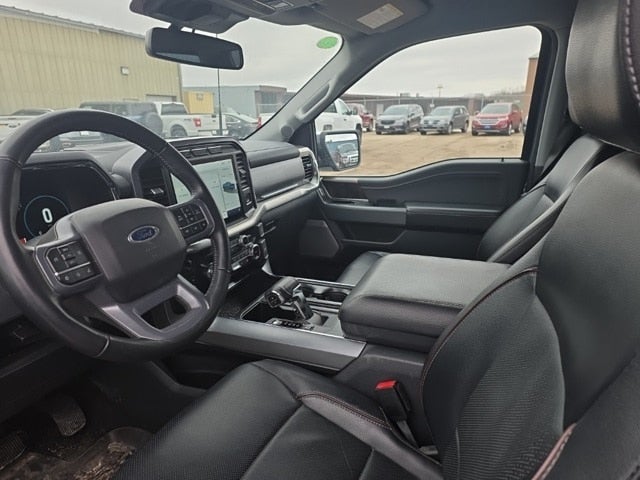 2023 Ford F-150 Lariat w/ Trailer Tow Package