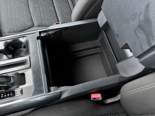 2023 Ford F-150 XLT w/ Twin Panel Moonroof + Max Tow / 157" Wheelbase