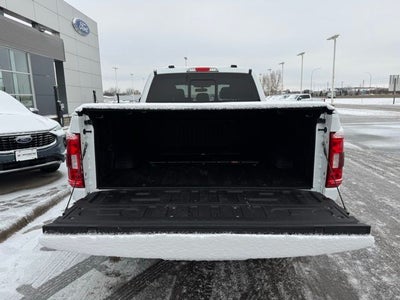 2023 Ford F-150 XLT w/ Twin Panel Moonroof + Max Tow / 157" Wheelbase