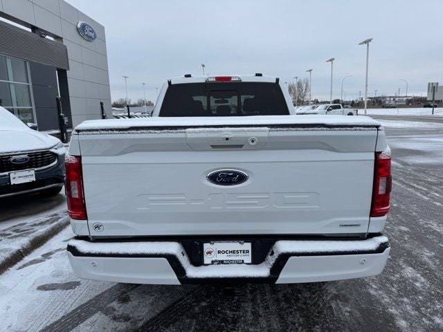 2023 Ford F-150 XLT w/ Twin Panel Moonroof + Max Tow / 157" Wheelbase