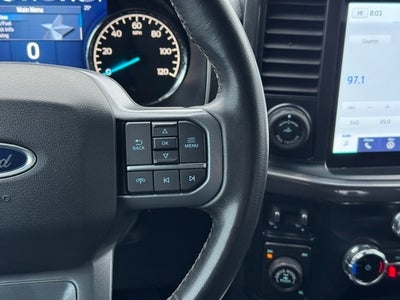 2023 Ford F-150 XLT w/ Twin Panel Moonroof + Max Tow / 157" Wheelbase