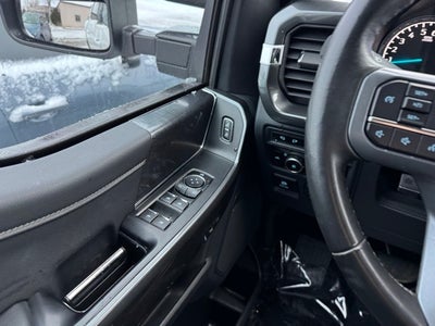 2023 Ford F-150 XLT w/ Twin Panel Moonroof + Max Tow / 157" Wheelbase