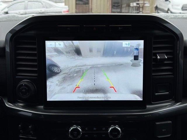 2023 Ford F-150 XLT w/ Twin Panel Moonroof + Max Tow / 157" Wheelbase