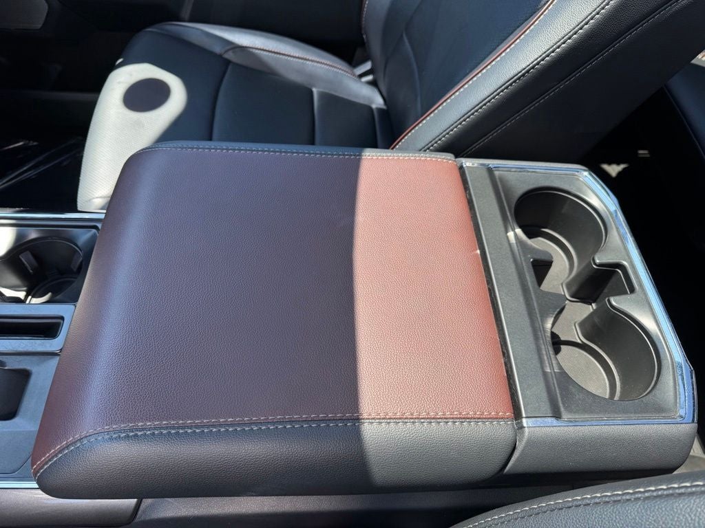 2023 Ford F-150 Lariat w/ 6.5' Box