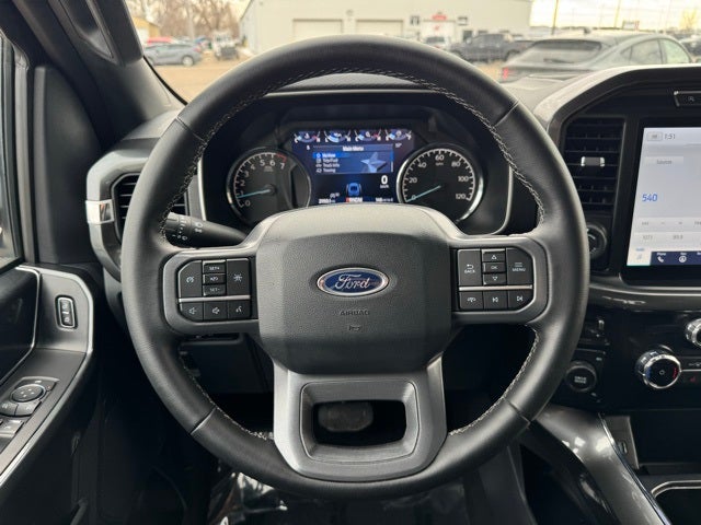 2023 Ford F-150 XLT w/ Twin Panel Moonroof + Trailer Tow Package