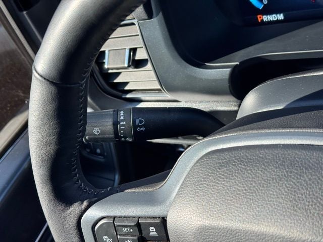 2024 Ford F-150 Lariat w/ Heated Steering Wheel + Head Up Display