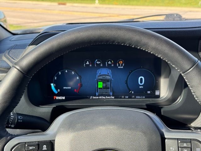 2024 Ford F-150 Lariat w/ Heated Steering Wheel + Head Up Display