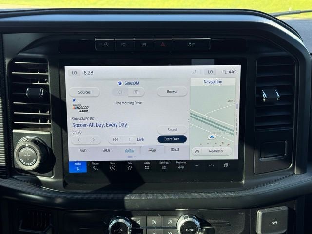 2024 Ford F-150 Lariat w/ Heated Steering Wheel + Head Up Display